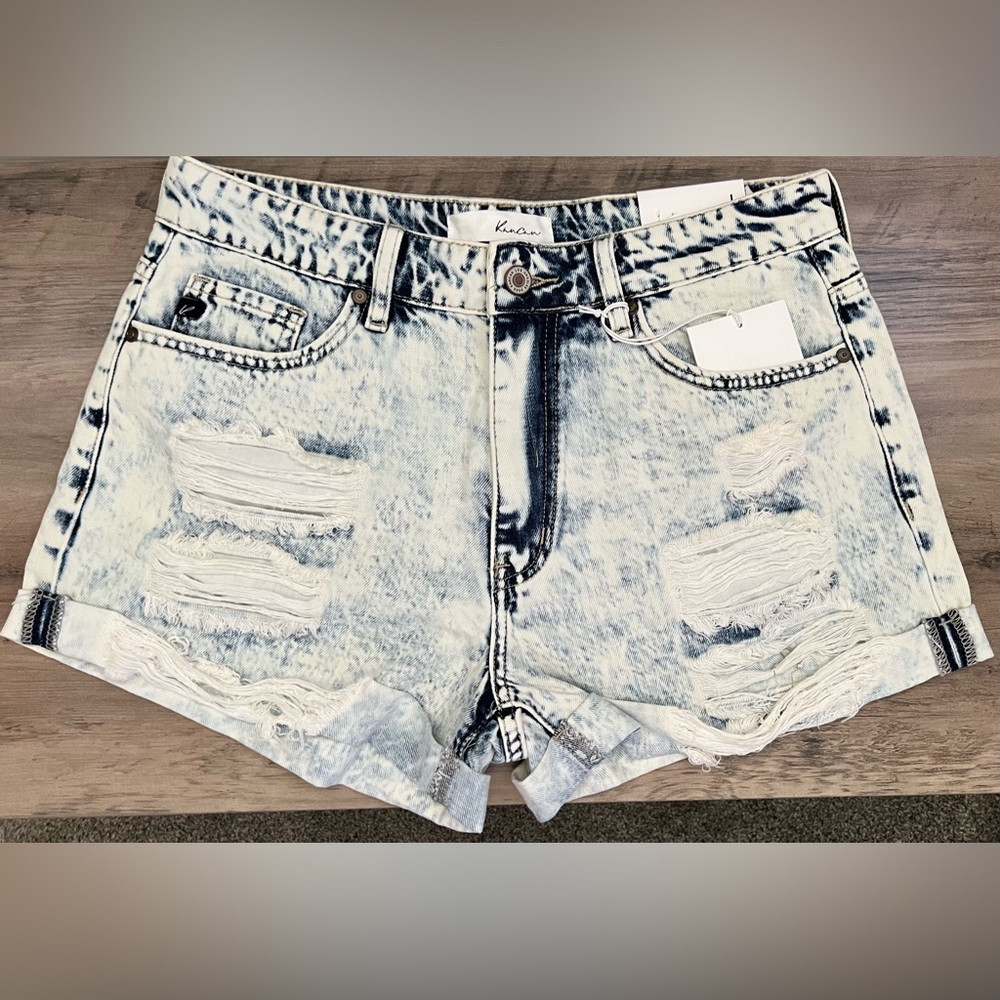 NWT - KanCan Acid Wash High Rise Jean Shorts - Size L
